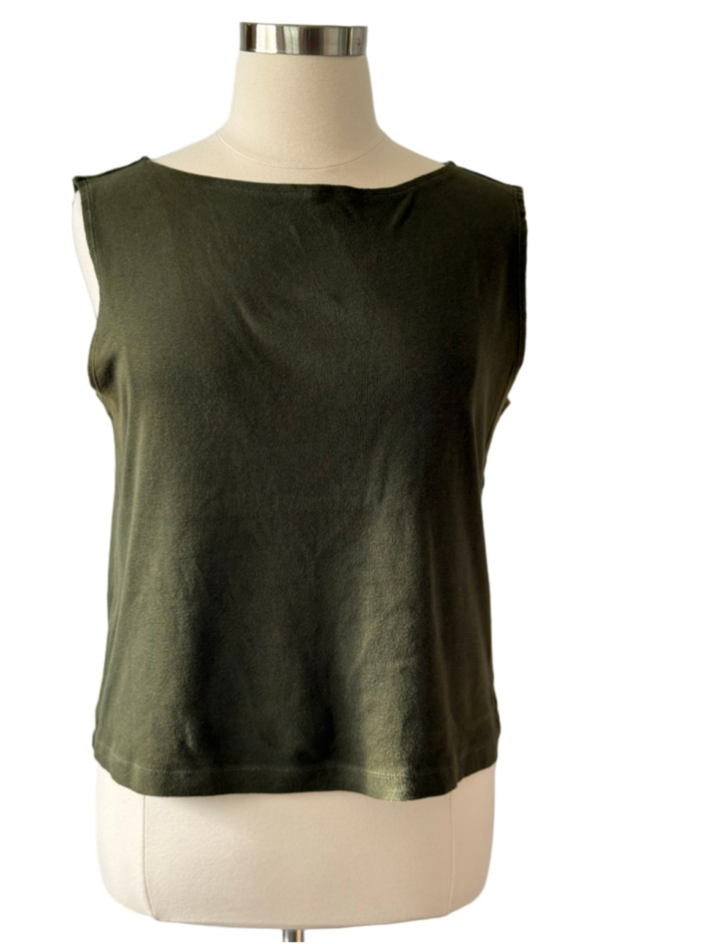 Chico’s Design Olive Green Sleeveless Tank Top Size 16 (Chico’s size 3)
